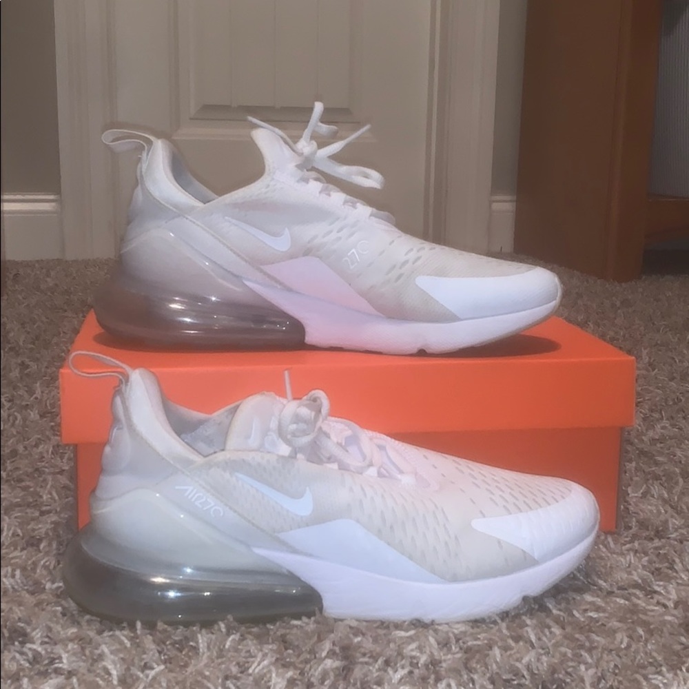 New white nike 270!
